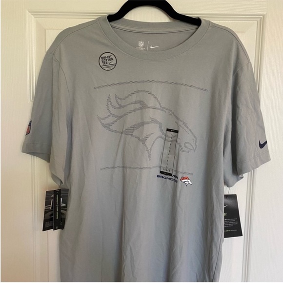 Men’s Gray NFL Denver Broncos Nike Dri Fit Short Sleeve Tee Size Large - Picture 3 of 9